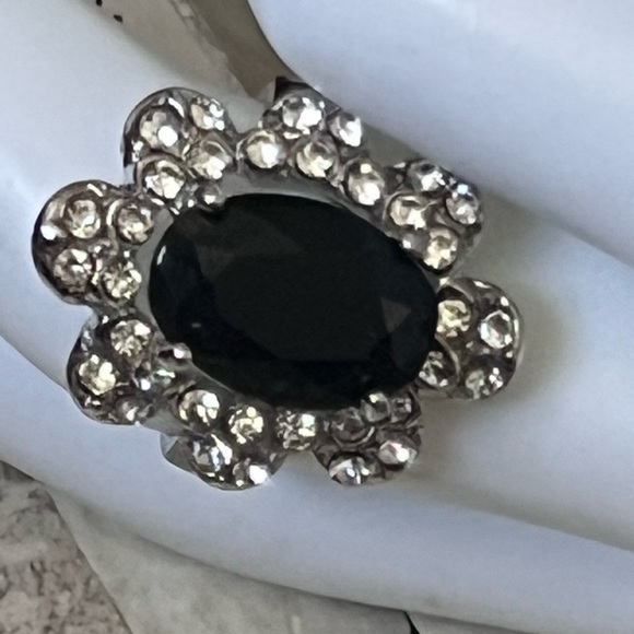 Test - Picture 4 of 5